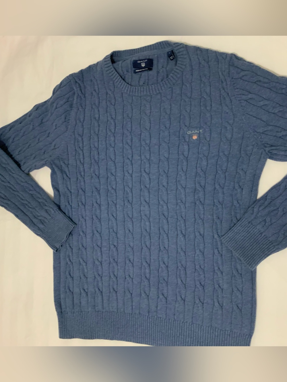 Gant cableknit crewneck sweater